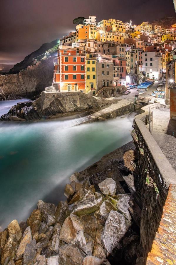 Il Giardino Di Riomaggiore Suite Exteriör bild